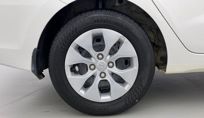 2017 Hyundai Xcent E PLUS, Petrol, Manual, 94,525 km, Right Rear Wheel