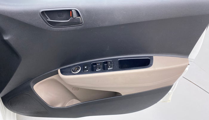 2017 Hyundai Xcent E PLUS, Petrol, Manual, 94,525 km, Driver Side Door Panels Control