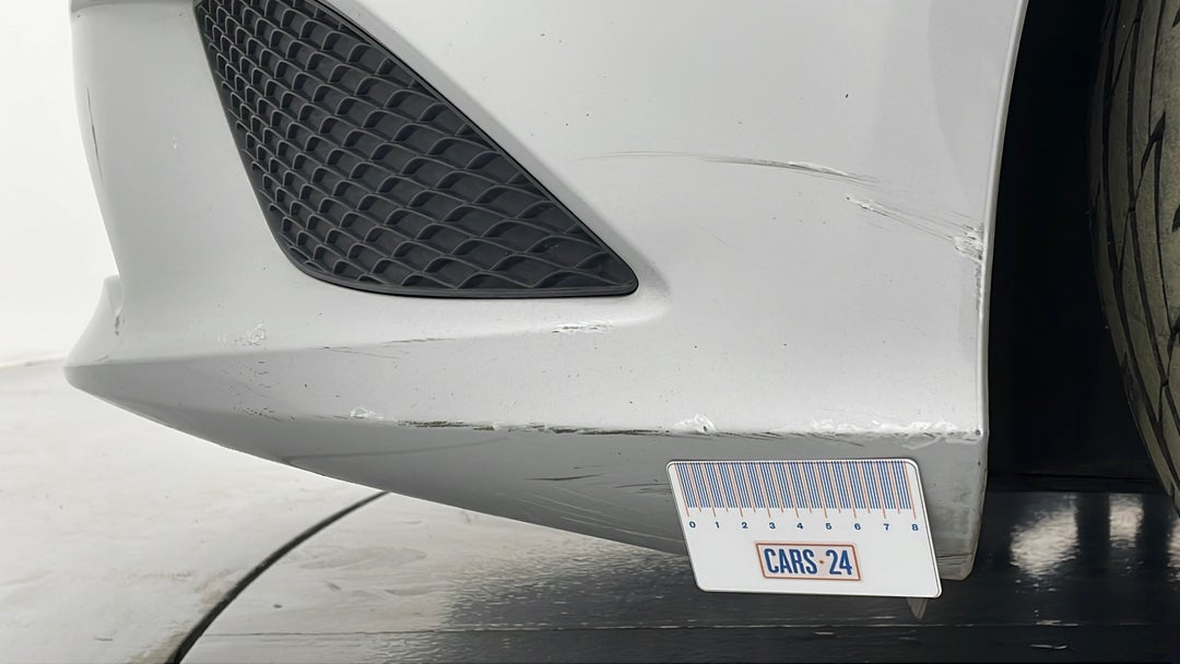 Bumper Front Scratch