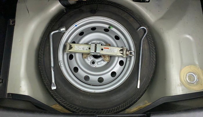 2012 Maruti Swift LXI, Petrol, Manual, 62,220 km, Spare Tyre