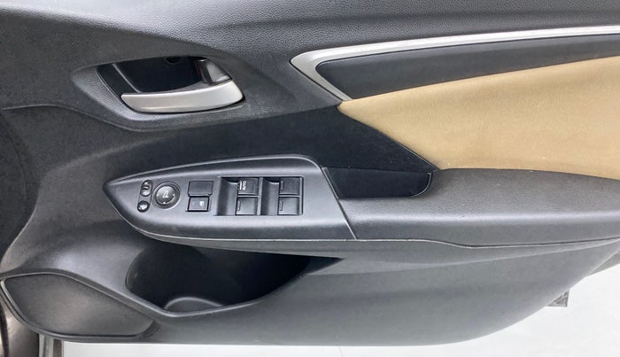 2017 Honda Jazz 1.2 V AT, Petrol, Automatic, 86,310 km, Driver Side Door Panels Control