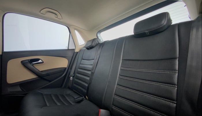 2015 Volkswagen Polo HIGHLINE1.2L PETROL, Petrol, Manual, 77,007 km, Right Side Rear Door Cabin
