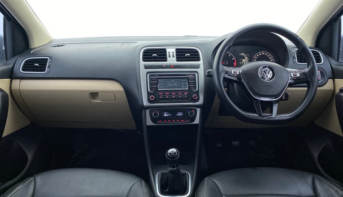 2015 Volkswagen Polo HIGHLINE1.2L PETROL, Petrol, Manual, 77,007 km, Dashboard