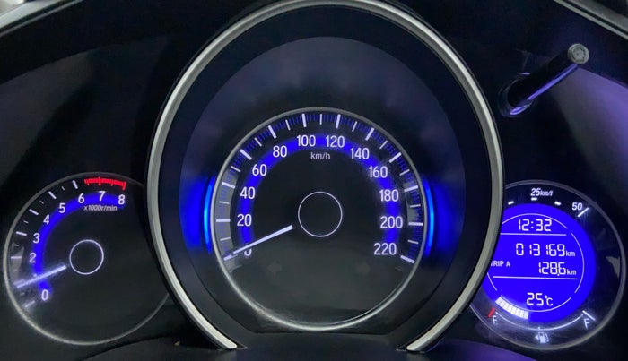 2018 Honda WR-V 1.2 i-VTEC VX MT, Petrol, Manual, 13,215 km, Odometer Image