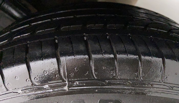2018 Honda WR-V 1.2 i-VTEC VX MT, Petrol, Manual, 13,215 km, Left Rear Tyre Tread