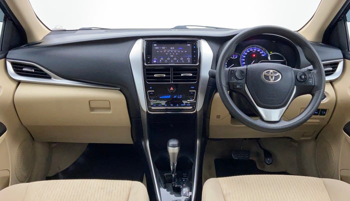 2018 Toyota YARIS V CVT, Petrol, Automatic, 59,938 km, Dashboard