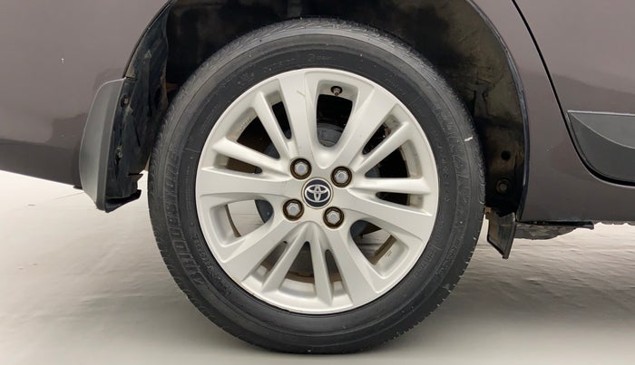2018 Toyota YARIS V CVT, Petrol, Automatic, 59,938 km, Right Rear Wheel