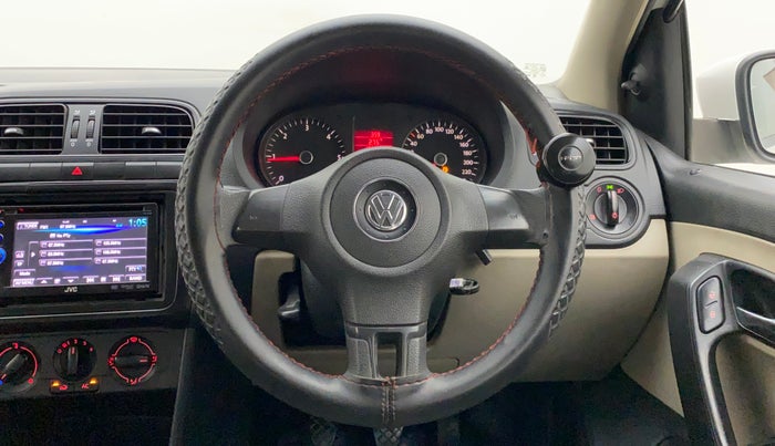 2012 Volkswagen Polo TRENDLINE 1.2L DIESEL, Diesel, Manual, 1,05,355 km, Steering Wheel Close Up