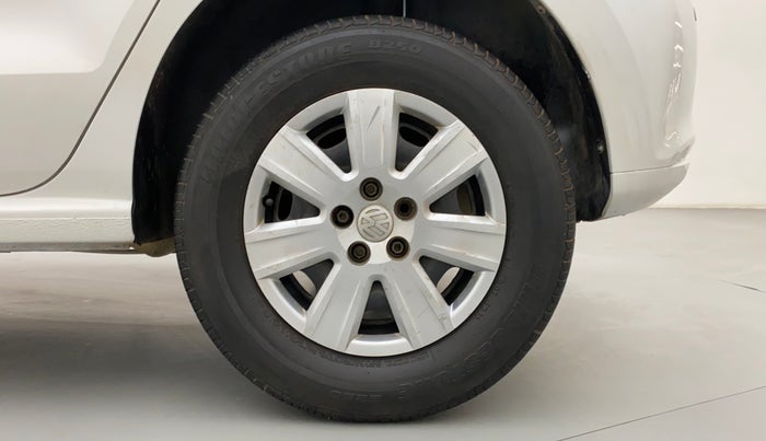 2012 Volkswagen Polo TRENDLINE 1.2L DIESEL, Diesel, Manual, 1,05,355 km, Left Rear Wheel