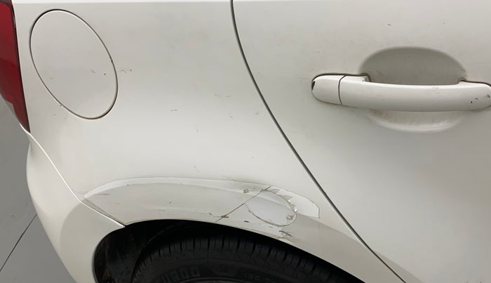 2012 Volkswagen Polo TRENDLINE 1.2L DIESEL, Diesel, Manual, 1,05,355 km, Right quarter panel - Graphic sticker
