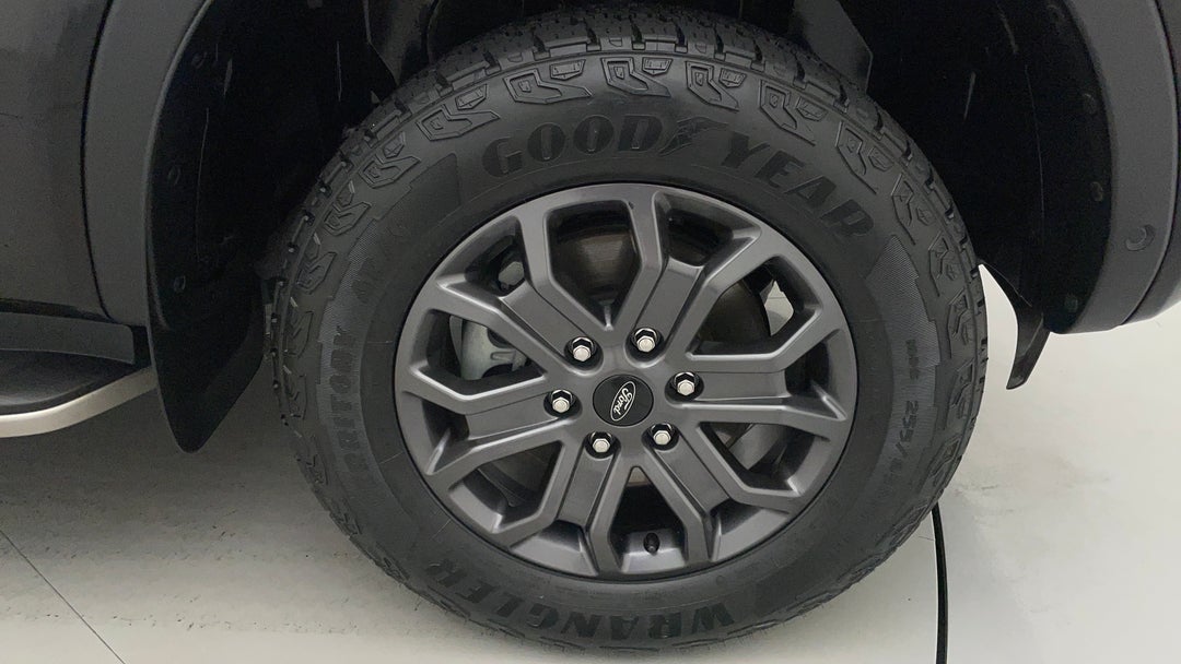 2022 Ford Ranger Wildtrak 3.0 (4x4), Automatic, 72523 km, Right Front Wheel