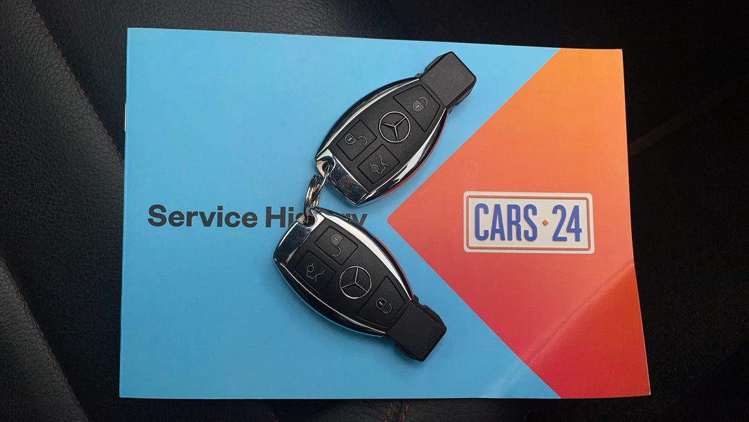 2016 Mercedes-benz E250 E250, Automatic, 75620 km, Key Close-up