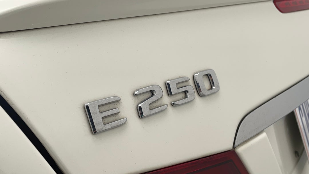 2016 Mercedes-benz E250 E250, Automatic, 75620 km, Badge (Boot Left Side)