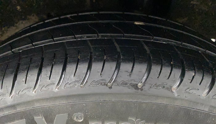 2019 Maruti Baleno SIGMA PETROL 1.2, Petrol, Manual, 32,346 km, Left Rear Tyre Tread