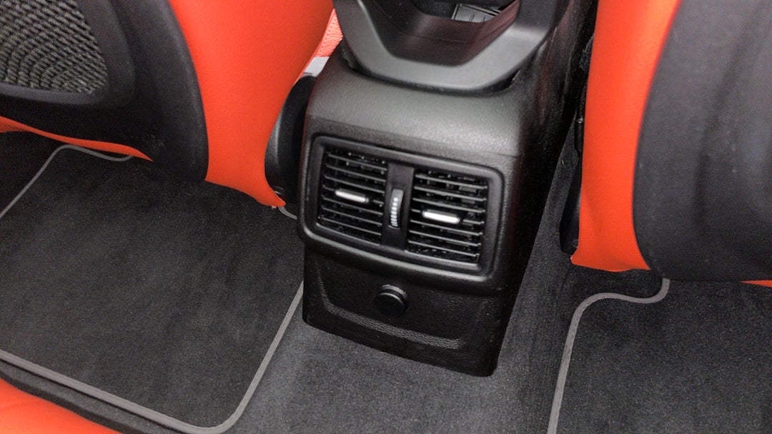 2018 BMW X2 sDrive20i M Sport, Automatic, 61915 km, Rear A/C Vent