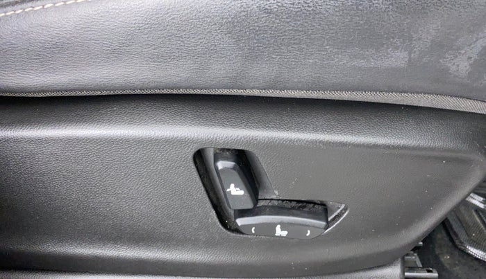 2019 MG HECTOR SHARP DCT PETROL, Petrol, Automatic, 45,042 km, Driver Side Adjustment Panel