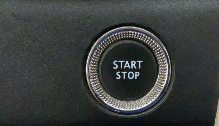 2021 Renault TRIBER RXZ, Petrol, Manual, 22,911 km, Keyless Start/ Stop Button