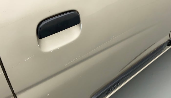 2010 Maruti Alto K10 VXI, Petrol, Manual, 46,074 km, Right rear door - Minor scratches