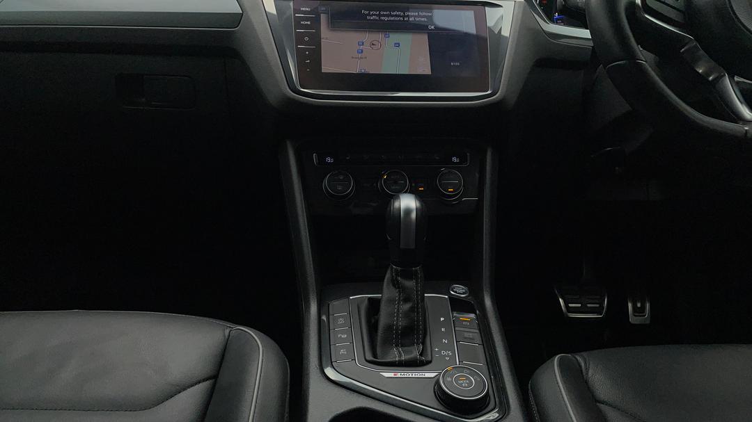 2019 Volkswagen Tiguan 162 Tsi Highline, Automatic, 60098 km, Center Console