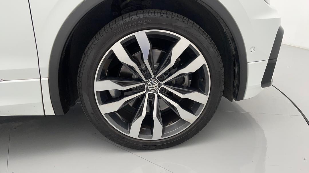 2019 Volkswagen Tiguan 162 Tsi Highline, Automatic, 60098 km, Right Front Wheel