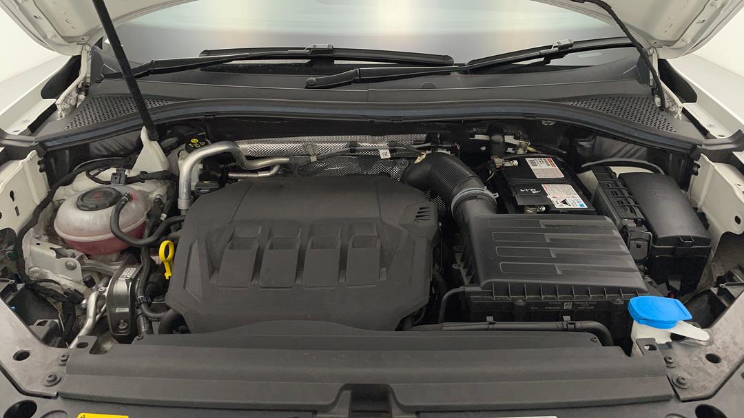 2019 Volkswagen Tiguan 162 Tsi Highline, Automatic, 60098 km, Open Bonnet (Engine)