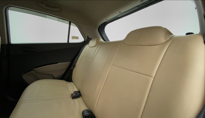 2019 Hyundai Grand i10 MAGNA 1.2 VTVT, Petrol, Manual, 96,635 km, Right Side Rear Door Cabin