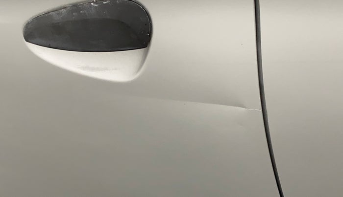 2016 Hyundai Eon MAGNA +, Petrol, Manual, 42,035 km, Front passenger door - Slightly dented