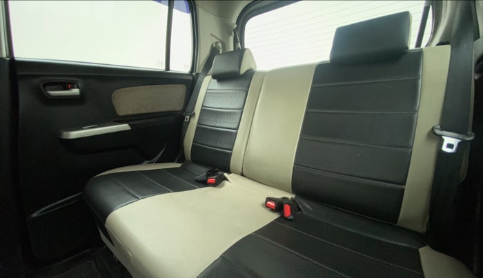 2014 Maruti Wagon R 1.0 VXI, Petrol, Manual, 54,168 km, Right Side Rear Door Cabin