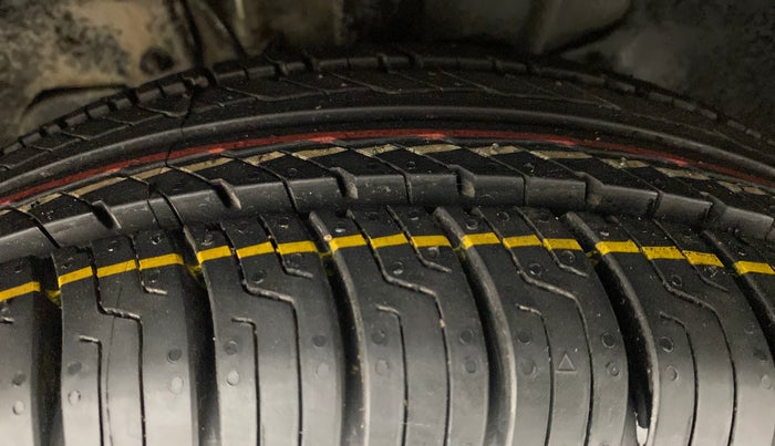 2017 Tata Tiago XZ 1.2 REVOTRON, Petrol, Manual, 41,977 km, Left Front Tyre Tread