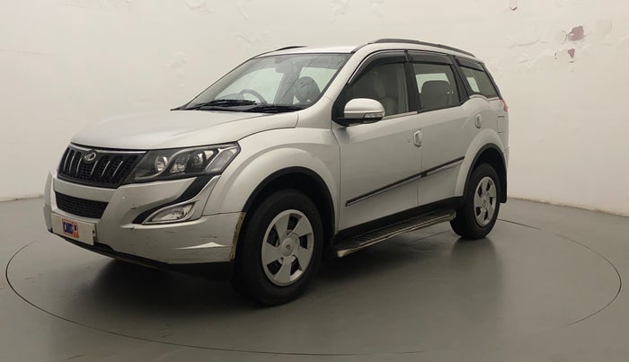 2017 Mahindra XUV500 W6 AT, Diesel, Automatic, 63,143 km, Left Front Diagonal