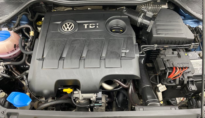2017 Volkswagen Vento HIGHLINE PLUS TDI MT, Diesel, Manual, 77,063 km, Open Bonet