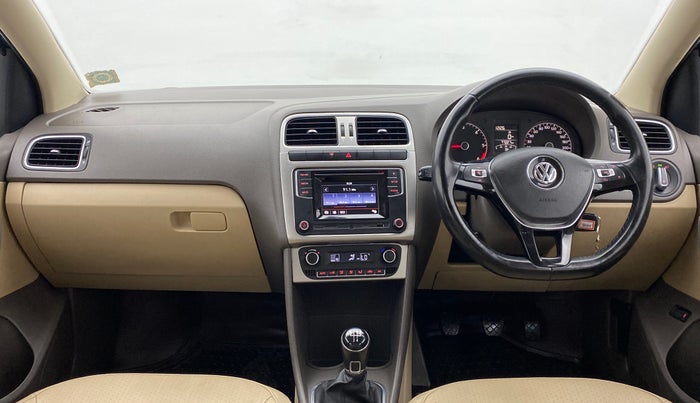 2017 Volkswagen Vento HIGHLINE PLUS TDI MT, Diesel, Manual, 77,063 km, Dashboard