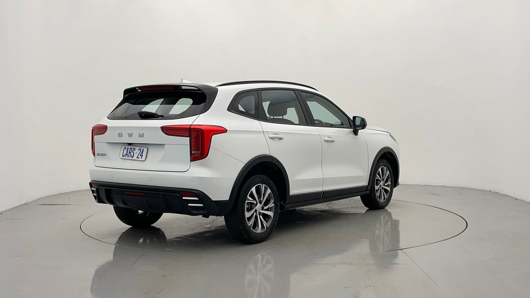 Right Back Diagonal (45- Degree) View