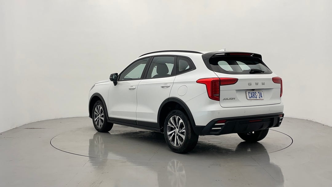 Left Back Diagonal (45- Degree) View