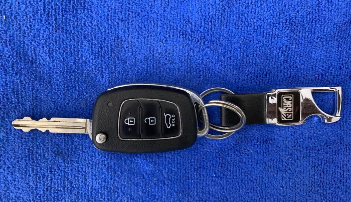 2016 Hyundai i20 Active 1.2 S, Petrol, Manual, 87,303 km, Key Close Up