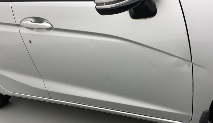 2016 Honda Jazz 1.5L I-DTEC V, Diesel, Manual, 83,337 km, Driver-side door - Paint has faded