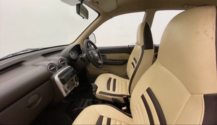 2011 Hyundai Santro Xing GL PLUS, Petrol, Manual, 1,00,954 km, Right Side Front Door Cabin