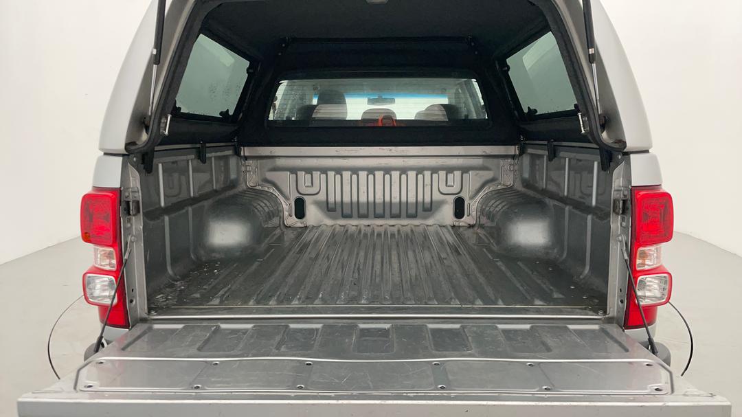 2017 Holden Colorado Ls (4x4), Automatic, 163333 km, Boot Inside View