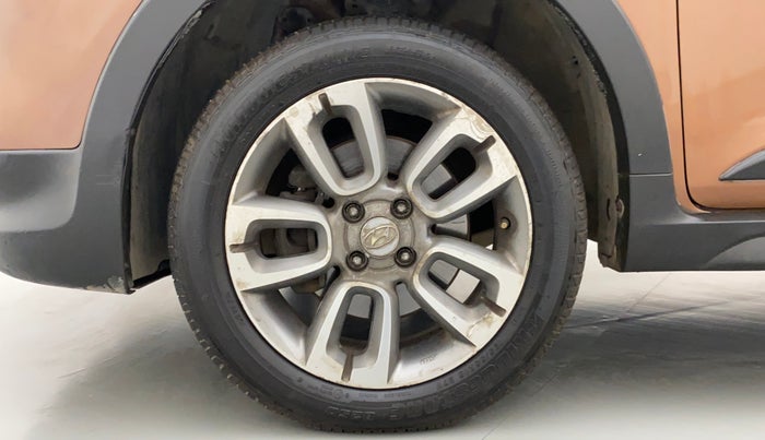 2017 Hyundai i20 Active 1.2 S, Petrol, Manual, 89,053 km, Left Front Wheel