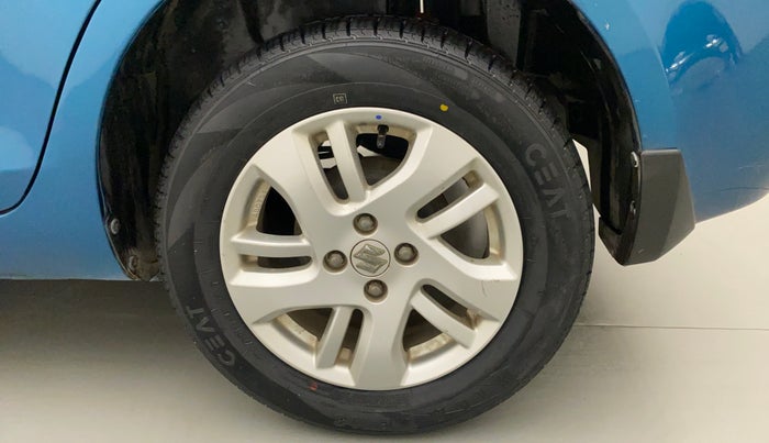 2014 Maruti Swift Dzire ZDI, Diesel, Manual, 11,144 km, Left Rear Wheel
