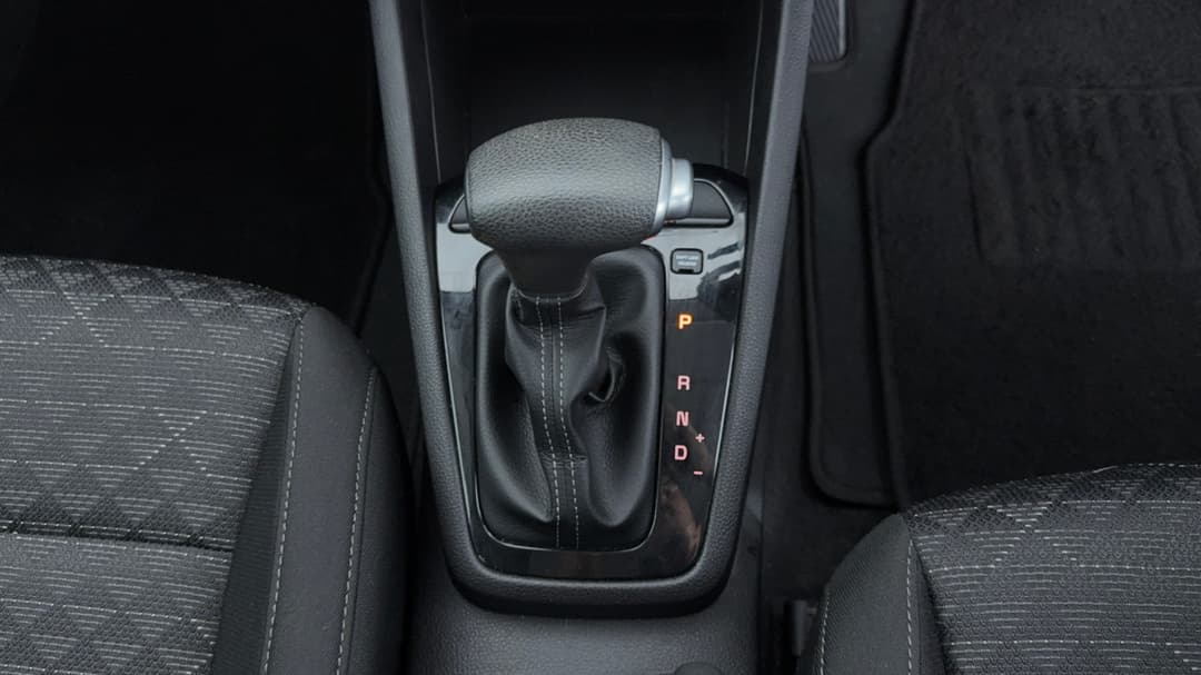 2020 Kia Rio S, Automatic, 30604 km, Gear Lever 
