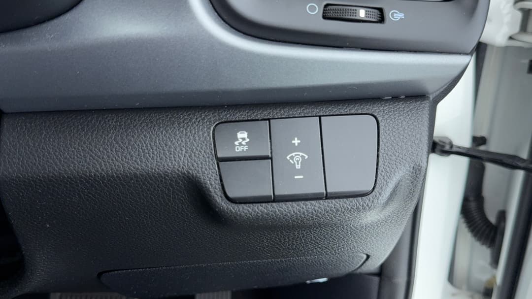 2020 Kia Rio S, Automatic, 30604 km, Utility Switches/Buttons