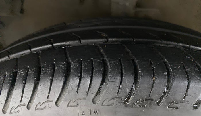 2019 Maruti Celerio VXI CNG D, CNG, Manual, 93,348 km, Left Front Tyre Tread