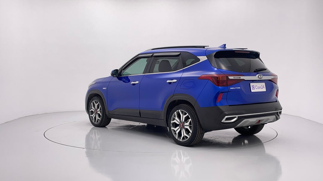 Left Back Diagonal (45- Degree) View