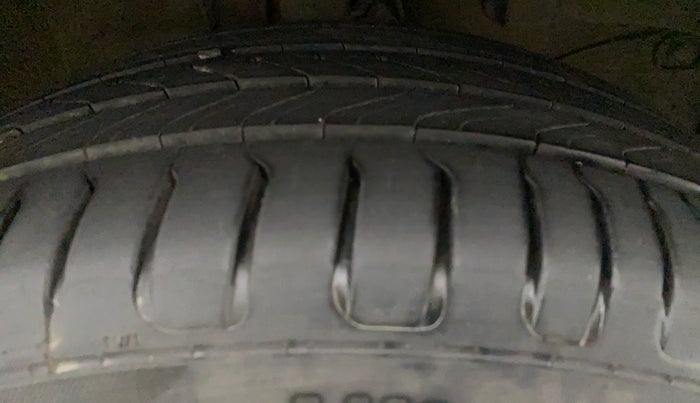 2019 Honda BR-V 1.5L I-VTEC S, Petrol, Manual, 94,104 km, Right Front Tyre Tread