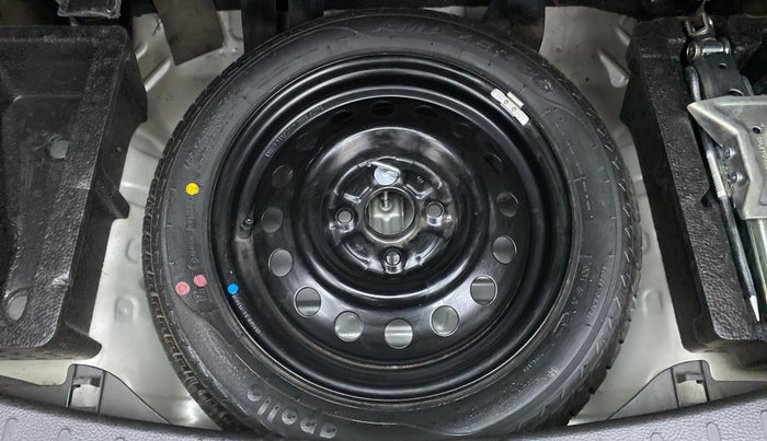 2016 Maruti Wagon R 1.0 VXI, Petrol, Manual, 23,143 km, Spare Tyre