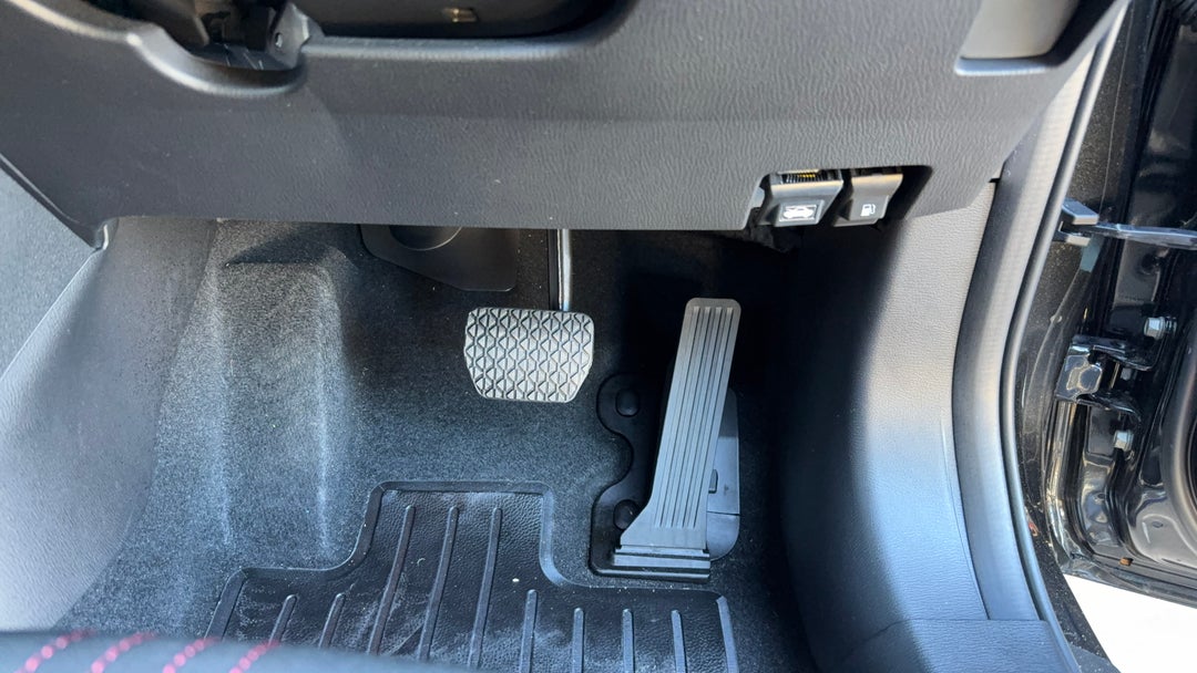 Pedals and Footmat