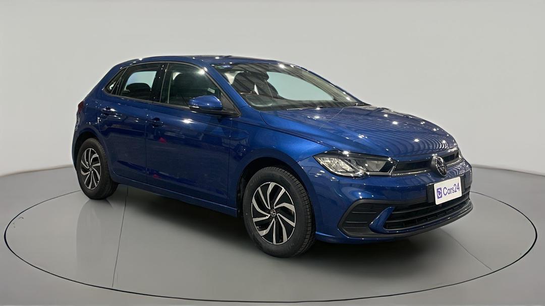 2024 Volkswagen Polo Life, Automatic, 25605 km, Right Front Diagonal (45- Degree) View
