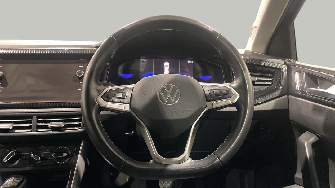 2024 Volkswagen Polo Life, Automatic, 25605 km, Steering Wheel Close-up