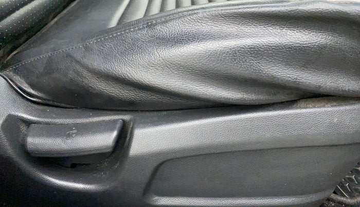 2019 Hyundai Elite i20 MAGNA PLUS 1.2, Petrol, Manual, 8,118 km, Driver Side Adjustment Panel
